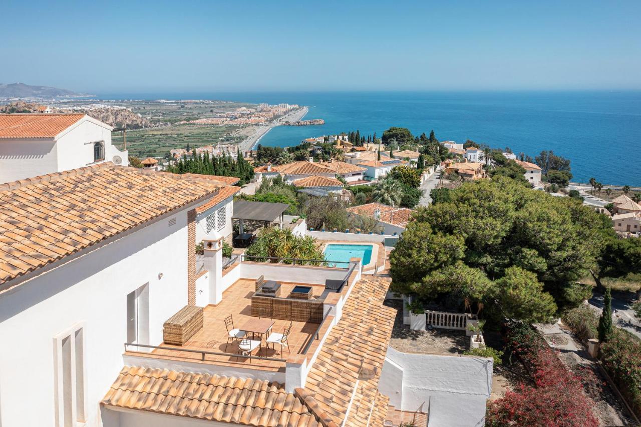 Villa La Colina With Heated Pool And Jacuzzi Salobrena Bagian luar foto